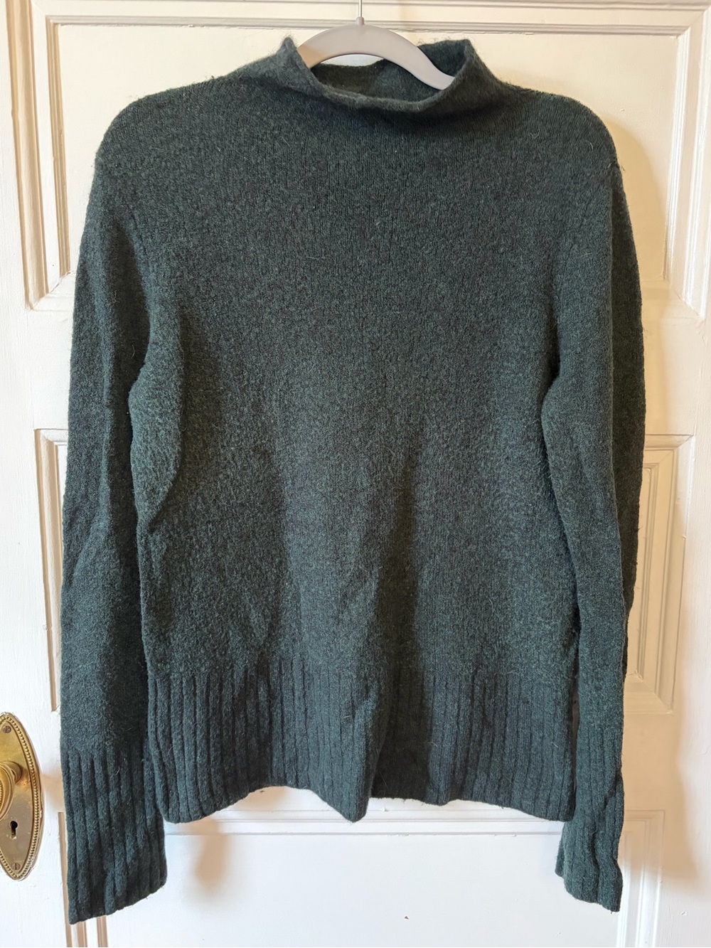 🌻Green Mock Neck Women's Sweater